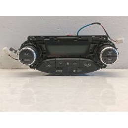 CENTRALINA COMANDI CLIMA ARIA A/C TOYOTA YARIS 3 SERIE HYBRID 2017  A8824