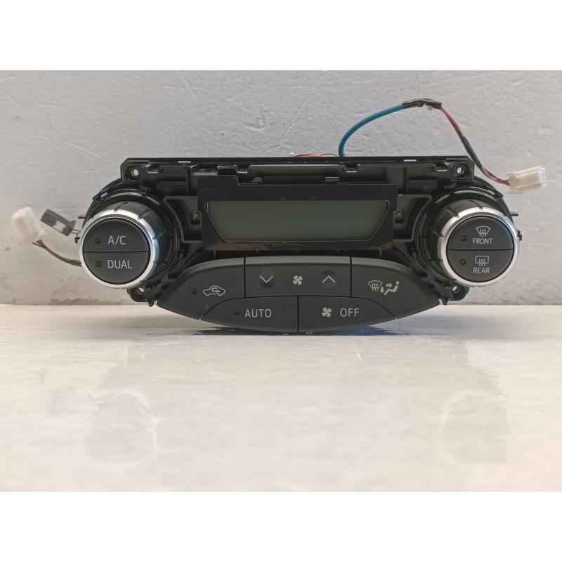 CENTRALINA COMANDI CLIMA ARIA A/C TOYOTA YARIS 3 SERIE HYBRID 2017 A8824 CENTRALINA COMANDI CLIMA ARIA A/C TOYOTA YARIS 3 SERIE HYBRID 2017 A8824
