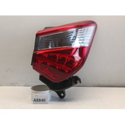 STOP FANALE FARO POSTERIORE DESTRO ESTERNO TOYOTA YARIS 3 HYBRID 2017 2020 A8840  A8840
