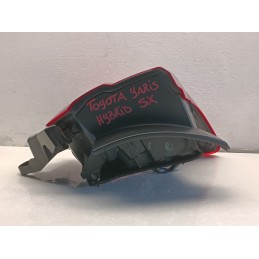 STOP FARO FANALE POSTERIORE ESTERNO SINISTRO TOYOTA YARIS HYBRID 3 2017 2020 A8842  A8842