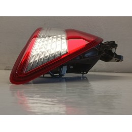 STOP FARO FANALE POSTERIORE ESTERNO SINISTRO TOYOTA YARIS HYBRID 3 2017 2020 A8842  A8842