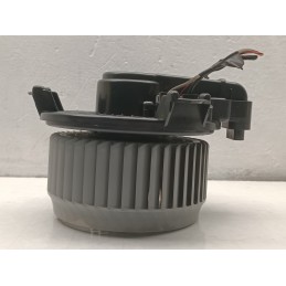 VENTOLA INTERNA ABITACOLO ARIA CLIMA TOYOTA YARIS 3 HYBRID  A8847