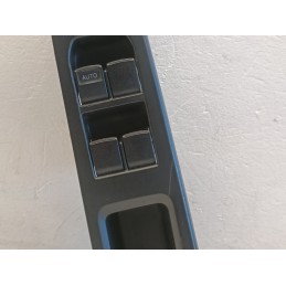 PULSANTIERA ALZAVETRO ANTERIORE SINISTRA TOYOTA YARIS HYBRID 3 SERIE  A8865