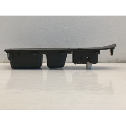 PULSANTIERA ALZAVETRO ANTERIORE DESTRA TOYOTA YARIS 3 HYBRID 2017  A8866