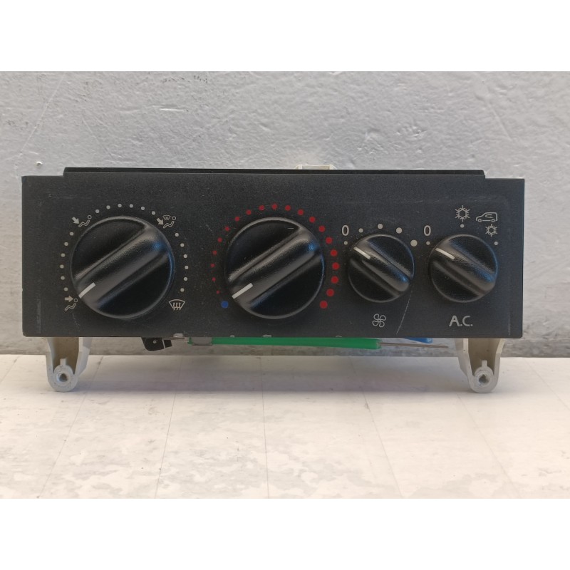 CENTRALINA COMANDI CLIMA ARIA CONDIZIONATA RENAULT KANGOO MK1 1997 2001 A8876 CENTRALINA COMANDI CLIMA ARIA CONDIZIONATA RENAULT KANGOO MK1 1997 2001 A8876