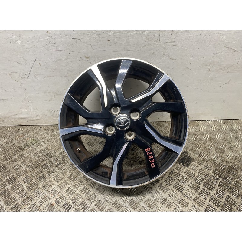 426110DC80 1 CERCHIO IN LEGA DA 16 TOYOTA YARIS 3 XP13 2017 2019  B2830