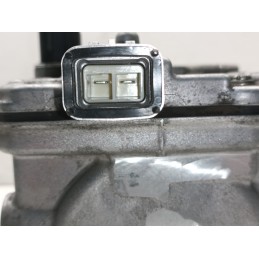 04220-1350 COMPRESSORE ARIA CONDIZIONATA CLIMA TOYOTA YARIS 3 1.5 HYBRID 2017  A8887