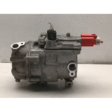 04220-1350 COMPRESSORE ARIA CONDIZIONATA CLIMA TOYOTA YARIS 3 1.5 HYBRID 2017  A8887