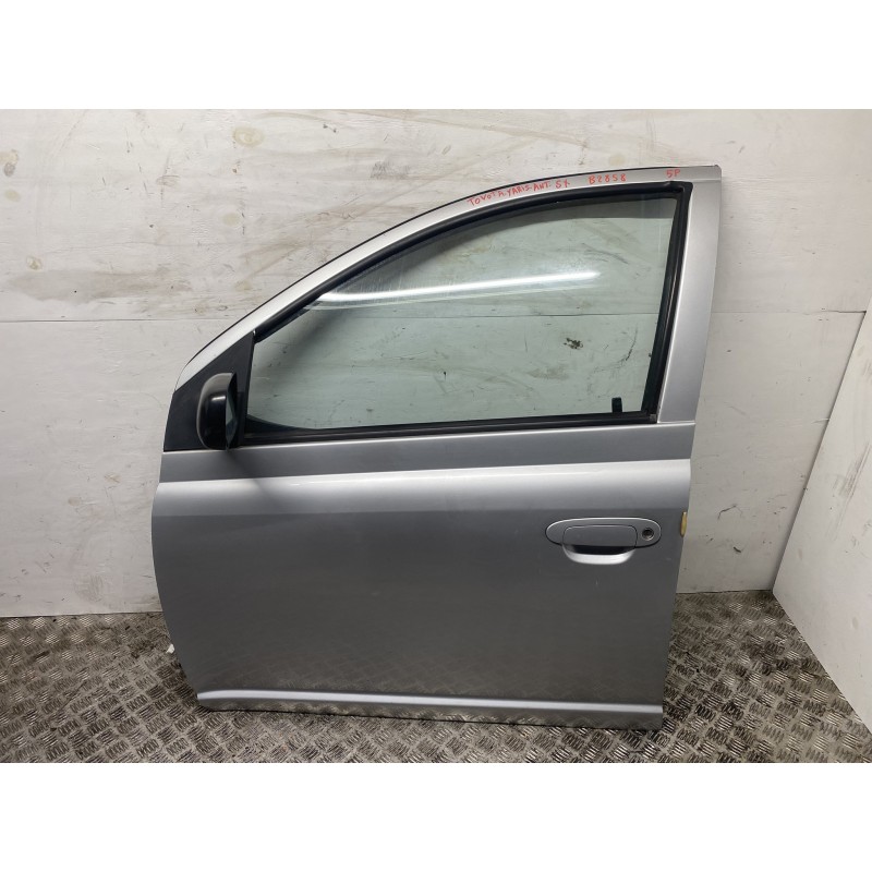 PORTA PORTIERA ANTERIORE SINISTRA TOYOTA YARIS XP10 5P 1999 2005 SX GRIGIA B2858 PORTA PORTIERA ANTERIORE SINISTRA TOYOTA YARIS XP10 5P 1999 2005 SX GRIGIA B2858
