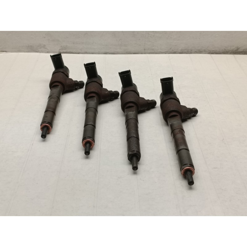 KIT 4 INIETTORI BOSCH 0445110083 1.3 MJT DIESEL FIAT ALFA LANCIA OPEL INIETTORE CARBURANTE A9084 KIT 4 INIETTORI BOSCH 0445110083 1.3 MJT DIESEL FIAT ALFA LANCIA OPEL INIETTORE CARBURANTE A9084