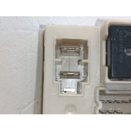 CENTRALINA SCATOLA PORTA FUSIBILI RENAULT CLIO 3 MODUS 233293G  A8963