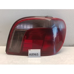 STOP FARO FANALE POSTERIORE DESTRO TOYOTA YARIS 1 SERIE 1999 2002  A8965