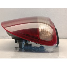 STOP FARO FANALE POSTERIORE DESTRO TOYOTA YARIS 1 SERIE 1999 2002  A8965