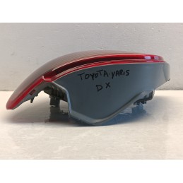 STOP FARO FANALE POSTERIORE DESTRO TOYOTA YARIS 1 SERIE 1999 2002  A8965