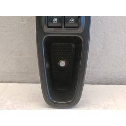 PULSANTIERA ALZAVETRO ANTERIORE SINISTRA FIAT 500L 2012 2022 735632384  A8998