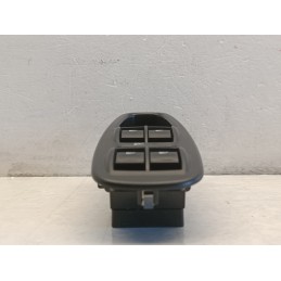PULSANTIERA ALZAVETRO ANTERIORE SINISTRA FIAT 500L 2012 2022 735632384  A8998