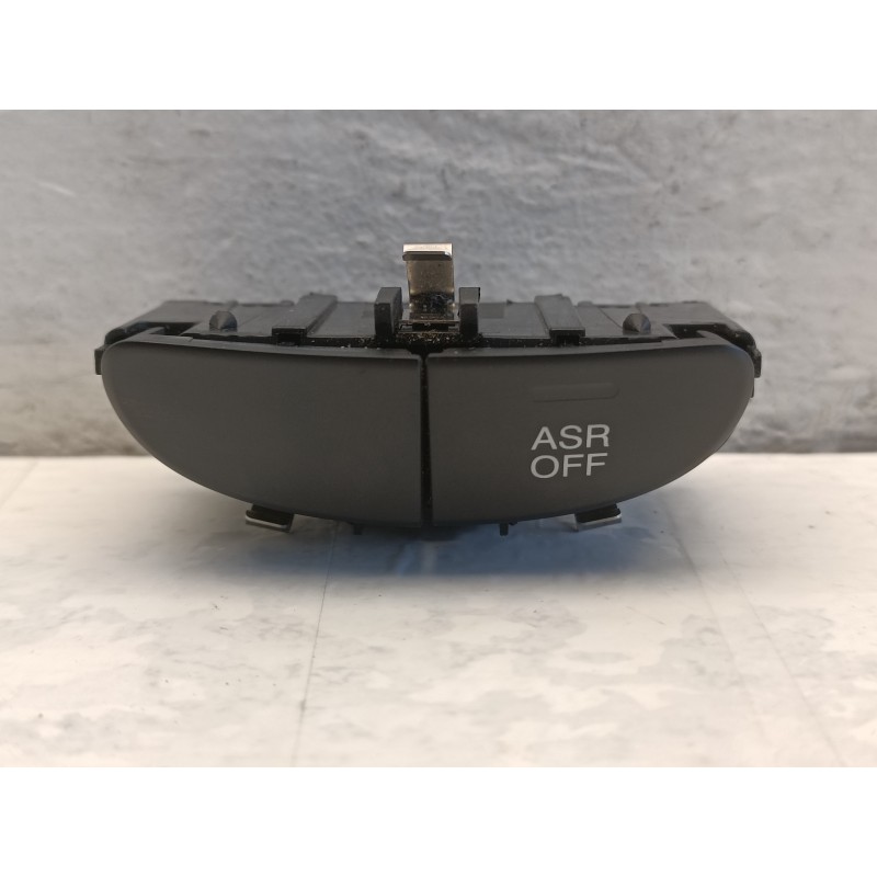 PULSANTE INTERRUTTORE COMANDO ASR OFF FIAT 500L 735571368 A9004 PULSANTE INTERRUTTORE COMANDO ASR OFF FIAT 500L 735571368 A9004