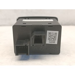INTERFACCIA PRESA ATTACCO USB AUX FIAT 500L 3300184300 2012 2022  A9007