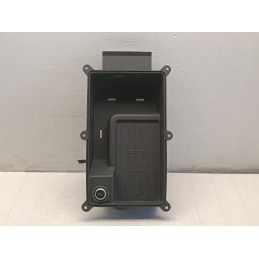 CASSETTO STAZIONE RICARICA TELEFONO WIRELESS AUX USB AUDI A4 B9 2015 IN POI  A9043
