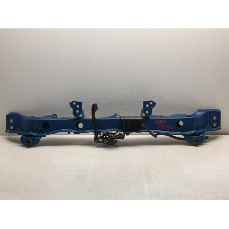 TRAVERSA SUPERIORE ANTERIORE BATTICOFANO TOYOTA YARIS 3 SERIE 2017 532050D905  A9050