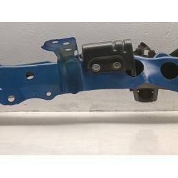 TRAVERSA SUPERIORE ANTERIORE BATTICOFANO TOYOTA YARIS 3 SERIE 2017 532050D905  A9050