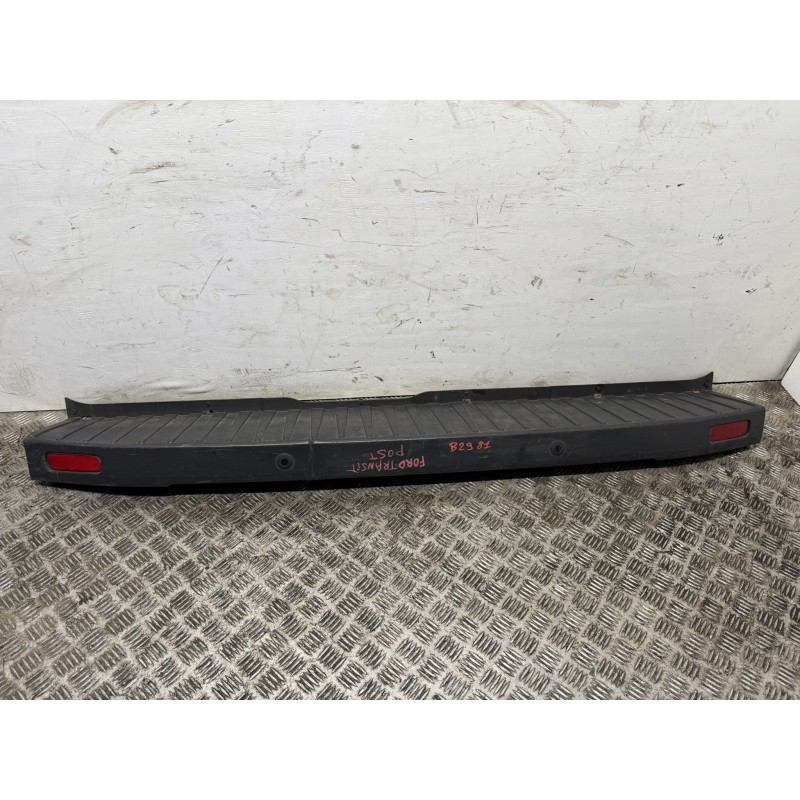PARAURTI POSTERIORE FORD TRANSIT MK8 2014 2019 SENSORI CENTRALE 2388069 B2981 PARAURTI POSTERIORE FORD TRANSIT MK8 2014 2019 SENSORI CENTRALE 2388069 B2981