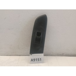 PULSANTIERA ALZAVETRO ANTERIORE DESTRA TOYOTA RAV 4 XA20 2 SERIE 7423142140  A9151
