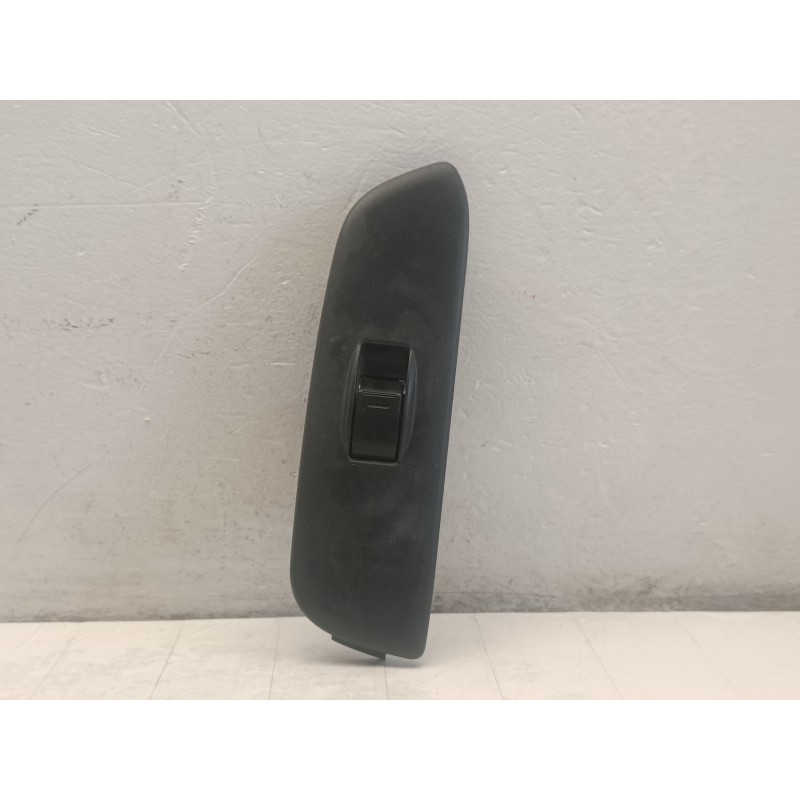 PULSANTIERA ALZAVETRO ANTERIORE DESTRA TOYOTA RAV 4 XA20 2 SERIE 7423142140  A9151