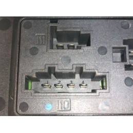 CENTRALINA SCATOLA PORTA FUSIBILI MERCEDES CLASSE E 320 W211 2115453801  A9159