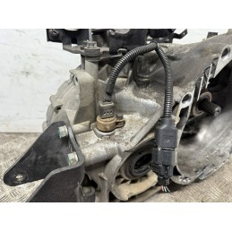 M5GF2 CAMBIO MANUALE 6 MARCE KIA CARENS 2 2.0 D 103 KW D4EA 2008 4300024450  B3002