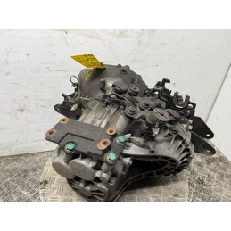 M5GF2 CAMBIO MANUALE 6 MARCE KIA CARENS 2 2.0 D 103 KW D4EA 2008 4300024450  B3002
