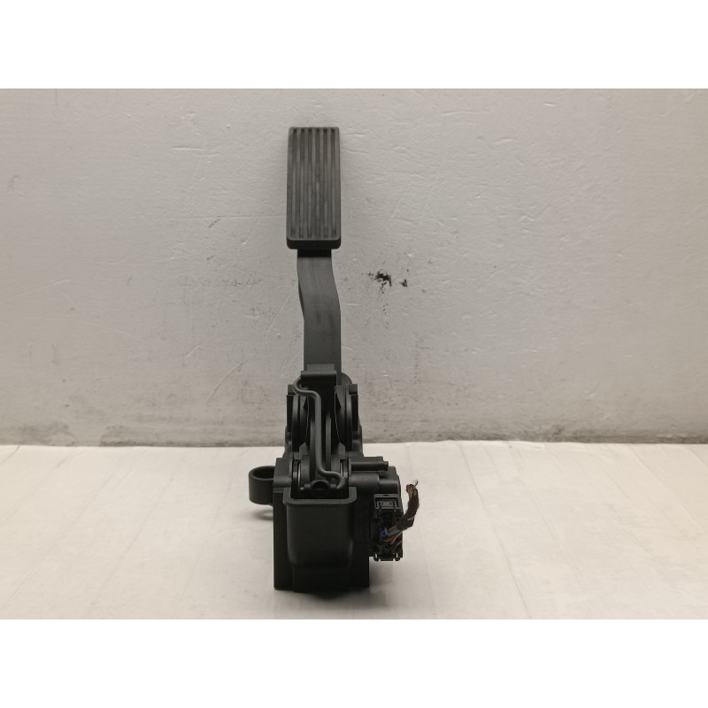 PEDALE ACCELERATORE MERCEDES CLASSE A W169 A60D 2.0D A1693000304 A9266 PEDALE ACCELERATORE MERCEDES CLASSE A W169 A60D 2.0D A1693000304 A9266