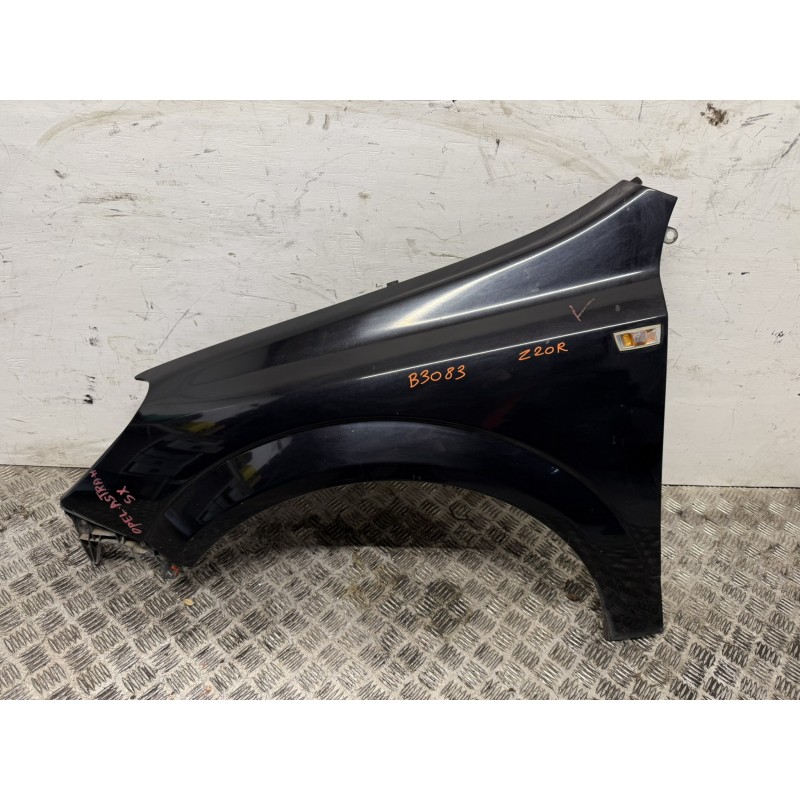 PARAFANGO ANTERIORE SINISTRO SX OPEL ASTRA H NERO Z20R ORIGINALE 04 11 93178666 B3083 PARAFANGO ANTERIORE SINISTRO SX OPEL ASTRA H NERO Z20R ORIGINALE 04 11 93178666 B3083