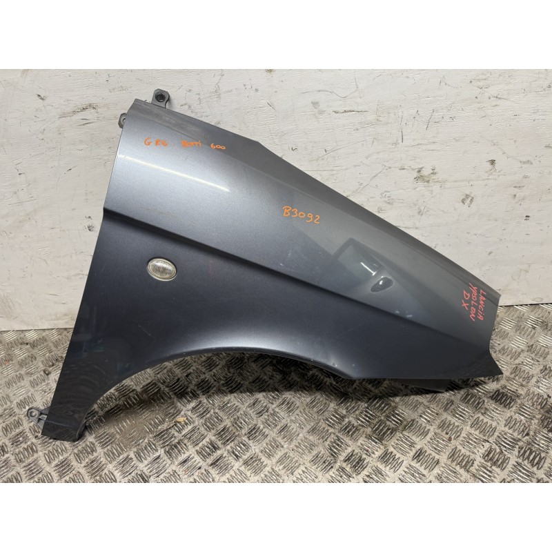 PARAFANGO ANTERIORE DESTRO DX LANCIA YPSILON 843 GRIGIO ORIGINALE USATO 51703034 71777505 B3092 PARAFANGO ANTERIORE DESTRO DX LANCIA YPSILON 843 GRIGIO ORIGINALE USATO 51703034 71777505 B3092