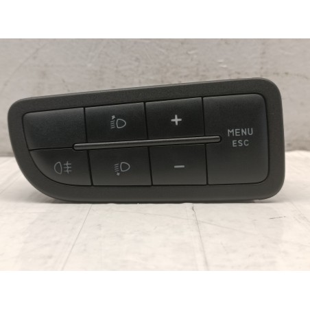PULSANTIERA COMANDO LUCI FARI FIAT GRANDE PUNTO 735367268  A9310