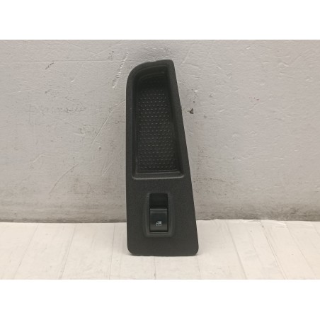 PULSANTIERA ALZAVETRO ANTERIORE DESTRA FIAT GRANDE PUNTO 735380450  A9311