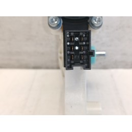 MOTORINO ALZAVETRO ANTERIORE DESTRO MERCEDES CLASSE A W169 A1698204442  A9337