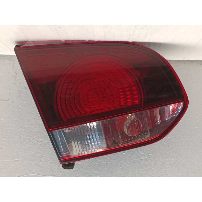 STOP FARO INTERNO POSTERIORE SINISTRO VOLKSWAGEN GOLF 6 VI 5K0945093K A9403 STOP FARO INTERNO POSTERIORE SINISTRO VOLKSWAGEN GOLF 6 VI 5K0945093K A9403