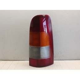 STOP FANALE FARO POSTERIORE DESTRO NISSAN VANETTE 1995 2001  A9452