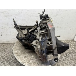 Cambio manuale usato JR5114 Nissan Micra K12 1.5 dCi 5 marce 2005 32010AY610  B3167
