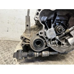 Cambio manuale usato Hyundai Atos 12 benzina 43kW motore G4HCE 99 03 4300002032  B3169