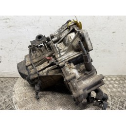 Cambio manuale usato Hyundai Atos 12 benzina 43kW motore G4HCE 99 03 4300002032  B3169