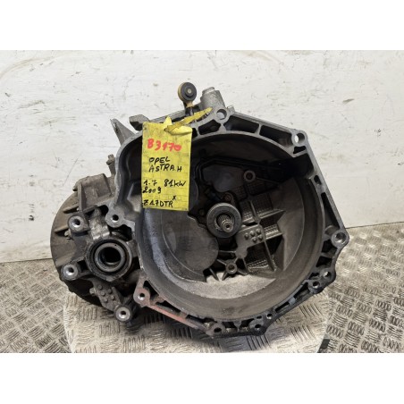 Cambio manuale usato Opel Astra H Zafira B 17 CDTi 6 marce 55583884  B3170