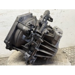 Cambio manuale usato Opel Astra H Zafira B 17 CDTi 6 marce 55583884  B3170