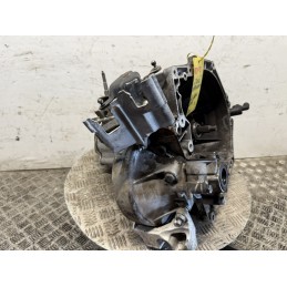 Cambio manuale usato Citroën Peugeot 1.6 HDi 90CV motore 9HX 20DP29  B3173
