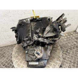Cambio manuale usato Citroën Peugeot 1.6 HDi 90CV motore 9HX 20DP29  B3173