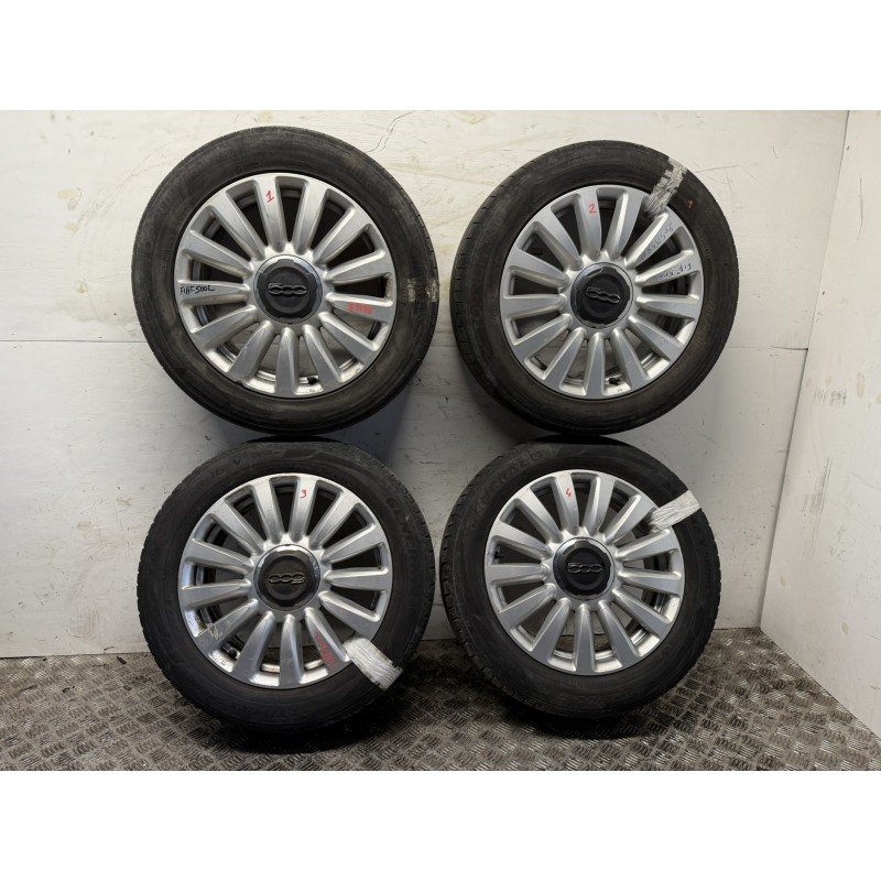 Set 4 cerchi in lega 16 Fiat 500L con gomme usate 205 55 R16 735585995 B3176 Set 4 cerchi in lega 16 Fiat 500L con gomme usate 205 55 R16 735585995 B3176