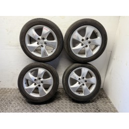 Set 4 cerchi in lega originali Kia 17 pollici 529101D300 con gomme 225 50 R17 DOT 2022  B3180