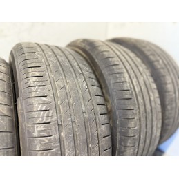 Set 4 cerchi in lega originali Kia 17 pollici 529101D300 con gomme 225 50 R17 DOT 2022  B3180