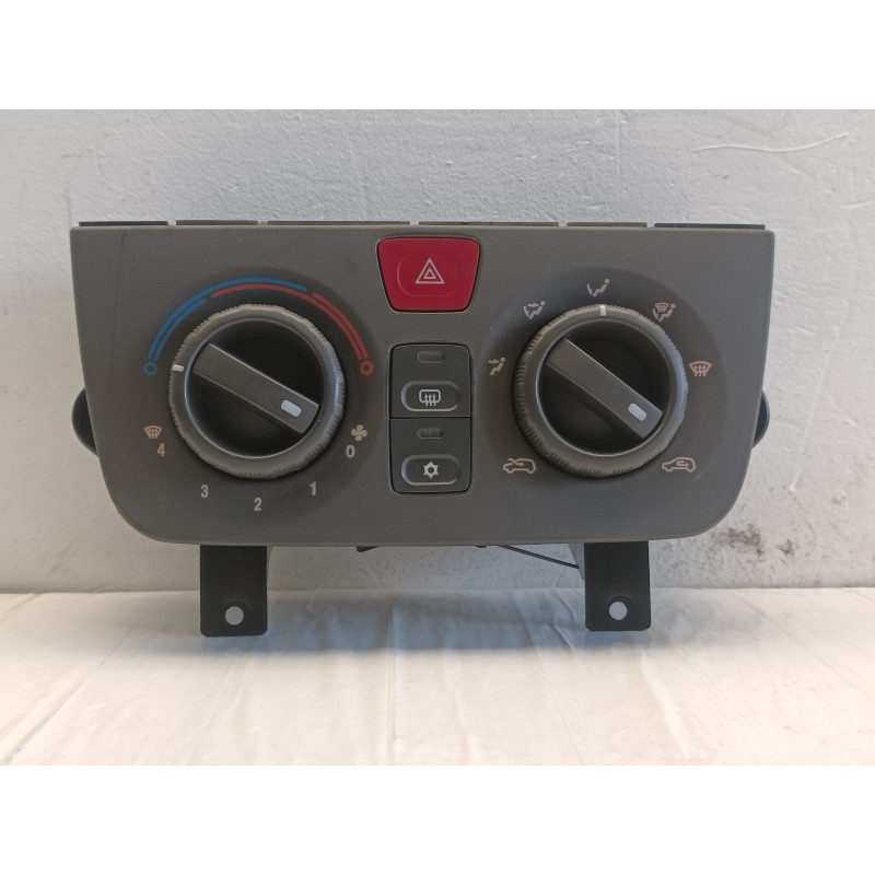 Centralina comandi clima aria manuale Fiat Idea 2003 2008 77364222  A9493